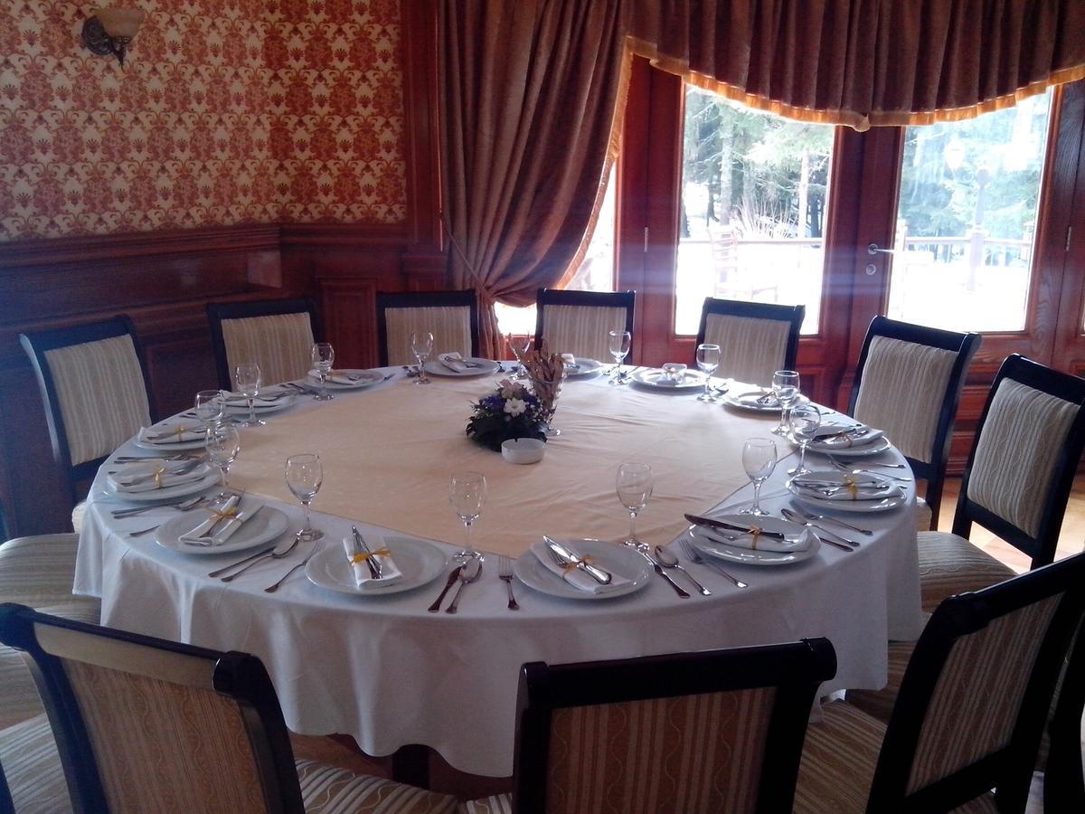 Hotel Zlatarski Zlatnik Nova Varoš エクステリア 写真