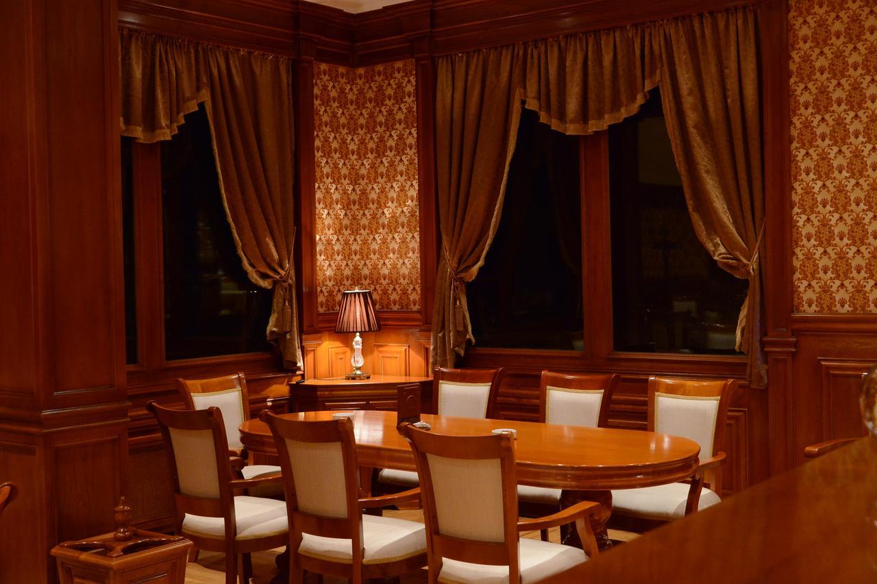 Hotel Zlatarski Zlatnik Nova Varoš エクステリア 写真