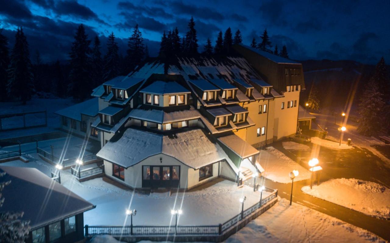 Hotel Zlatarski Zlatnik Nova Varoš エクステリア 写真